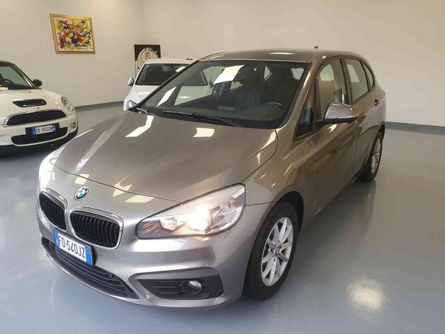 BMW 216 Grigio metallizzato