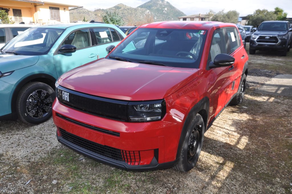 FIAT Grande Panda 1.2 Hybrid 110 CV S&S Pop - 3