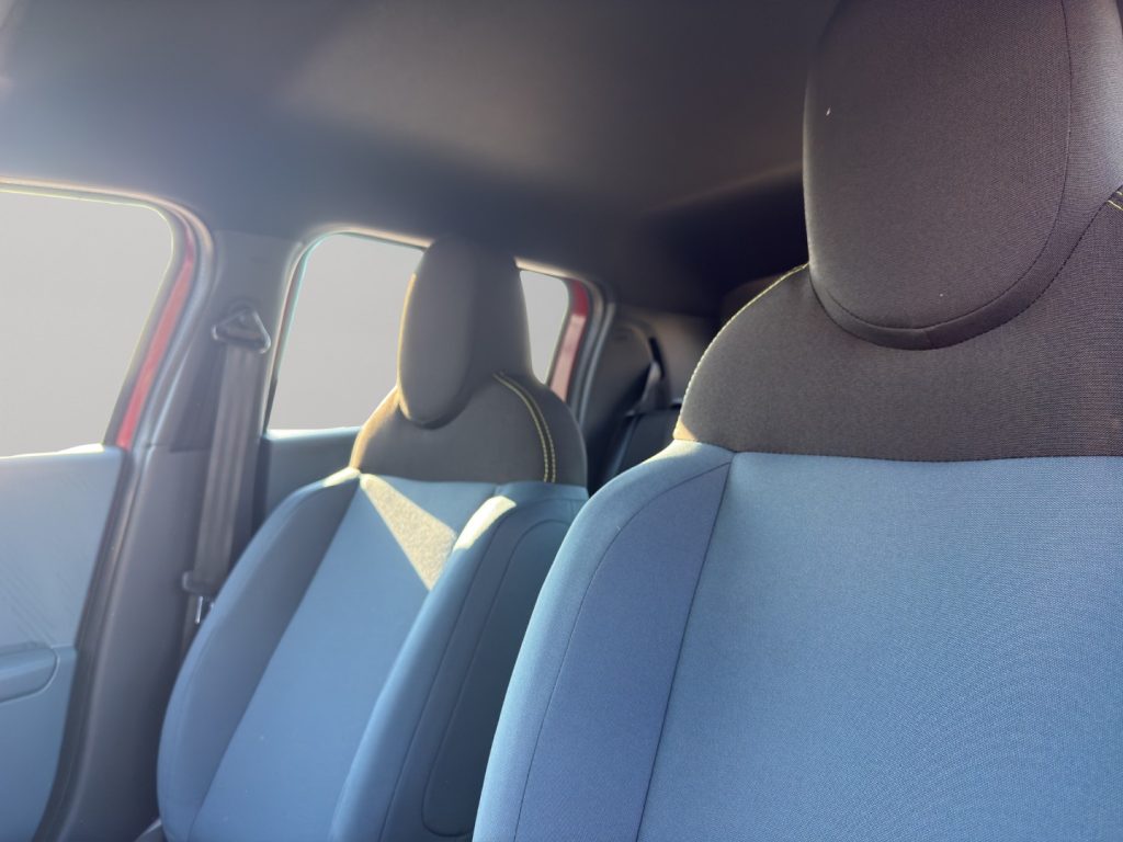 FIAT Grande Panda 1.2 Hybrid 110 CV S&S Pop + GpL - 26