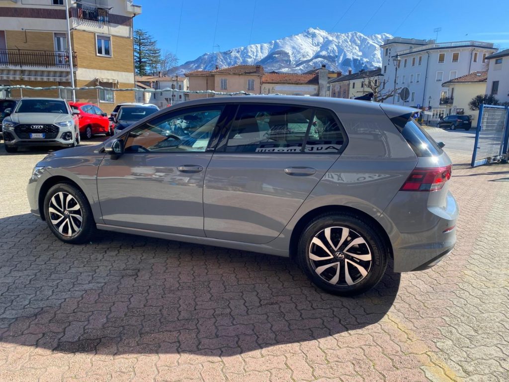 VOLKSWAGEN Golf 8 1.0 Active *Sedili riscaldati*Navi*Lega - 3