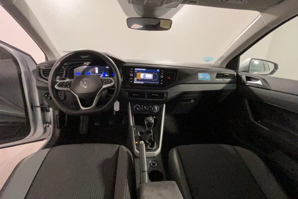 VOLKSWAGEN Polo 1.0 TSI Life Car Play Retrocamera Aziendale - 9