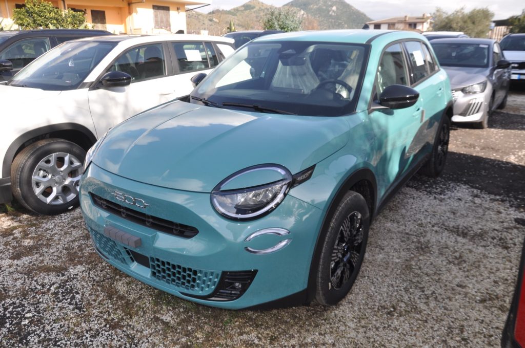 FIAT 600 Hybrid 110 CV DCT MHEV Icon - 3
