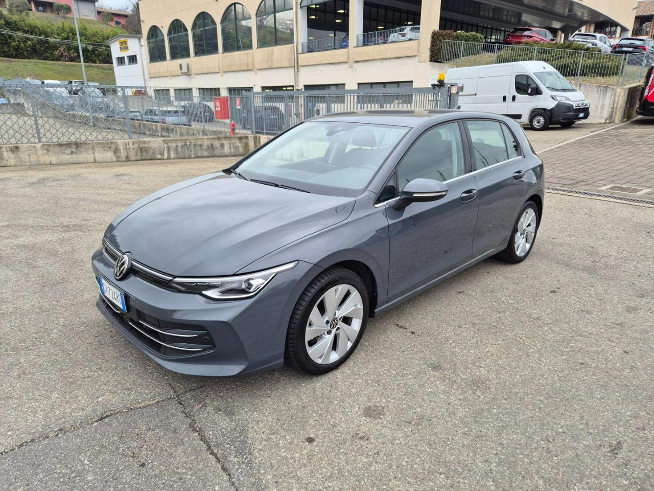 VOLKSWAGEN Golf 2.0 TDI 150 CV DSG SCR Style - 2