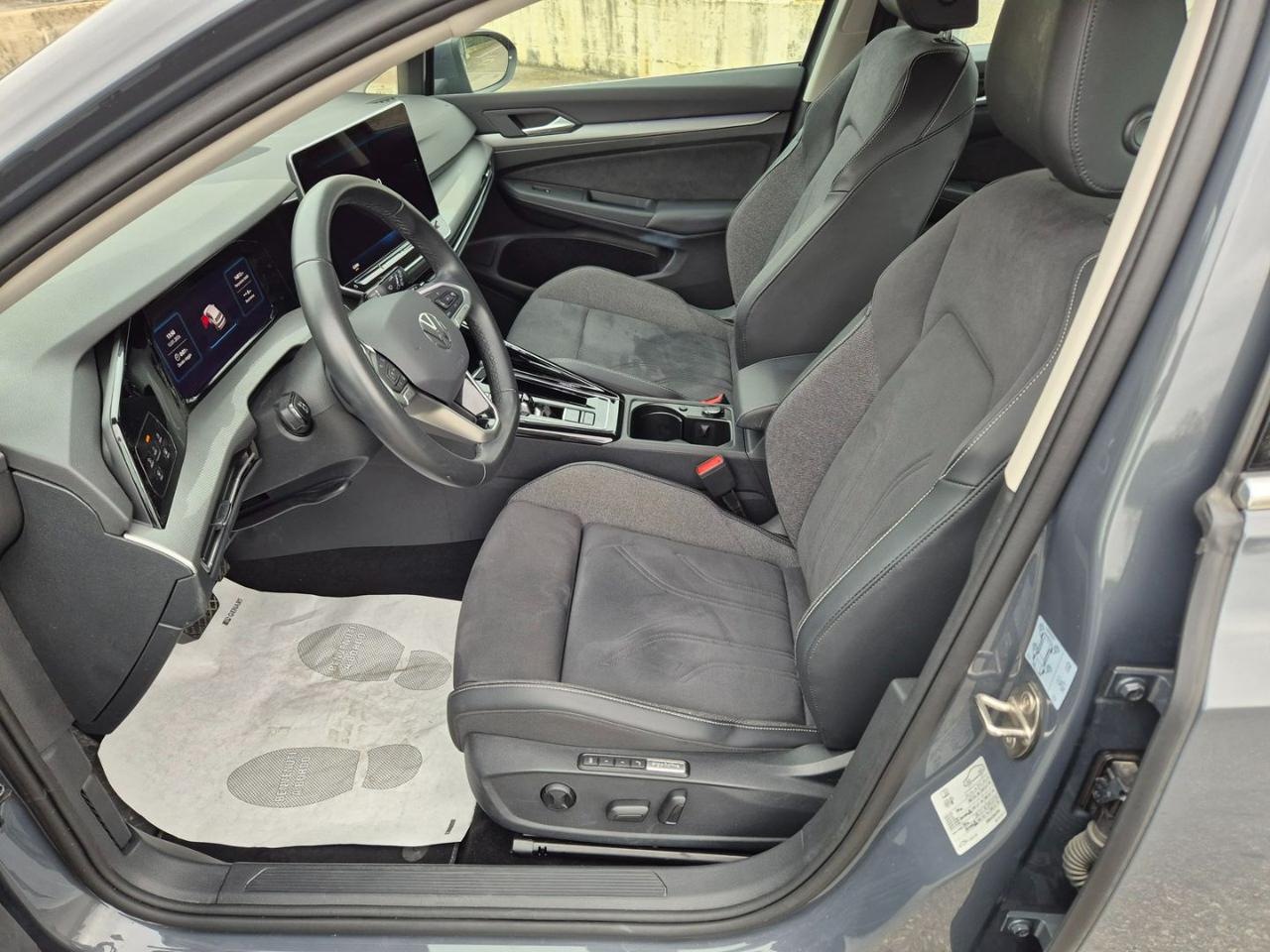 VOLKSWAGEN Golf 2.0 TDI 150 CV DSG SCR Style - 9