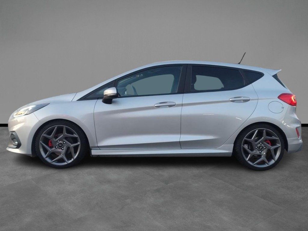 FORD Fiesta 1.5 Ecoboost 200 CV 5 porte ST - 2