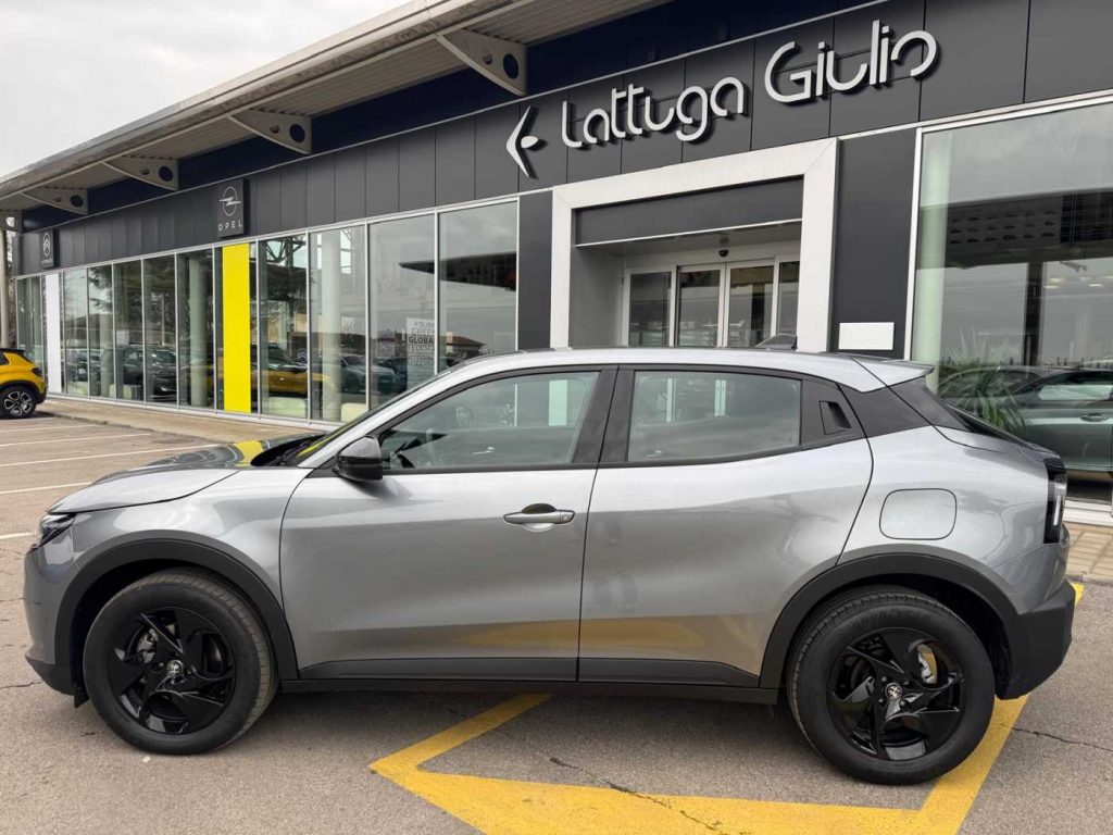 ALFA ROMEO Junior 1.2 145 CV Hybrid eDCT6 - 9