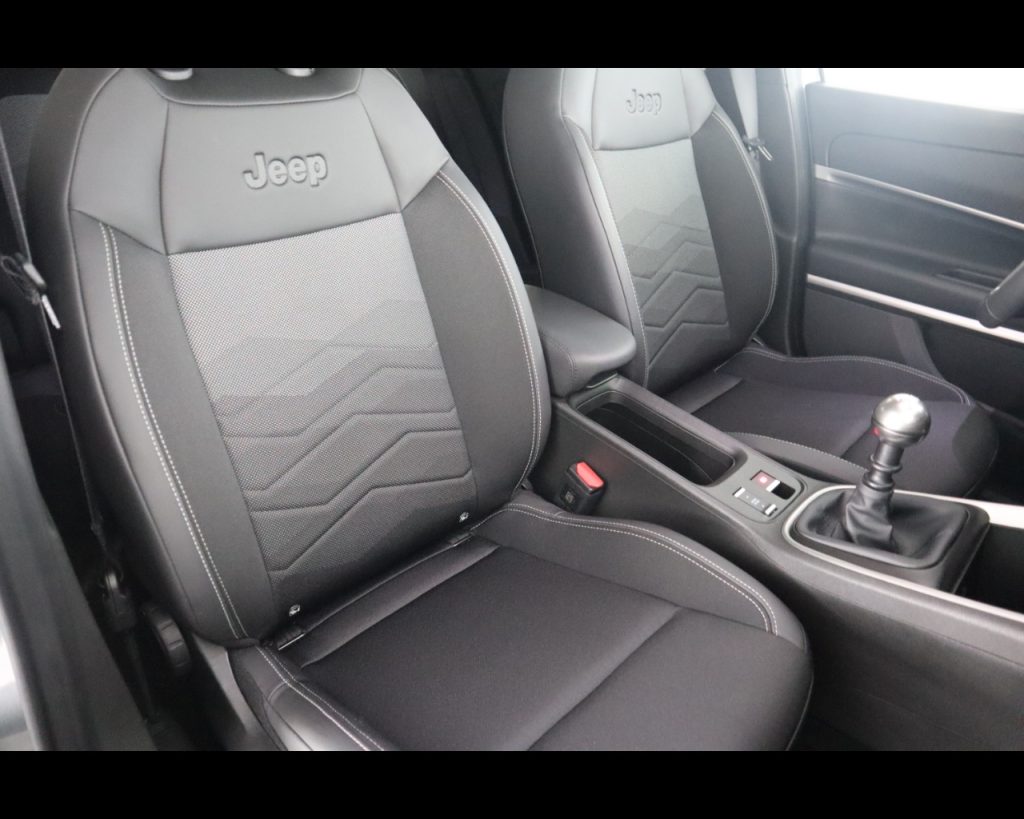 JEEP Avenger -  1.2 turbo Summit fwd 100cv - 17