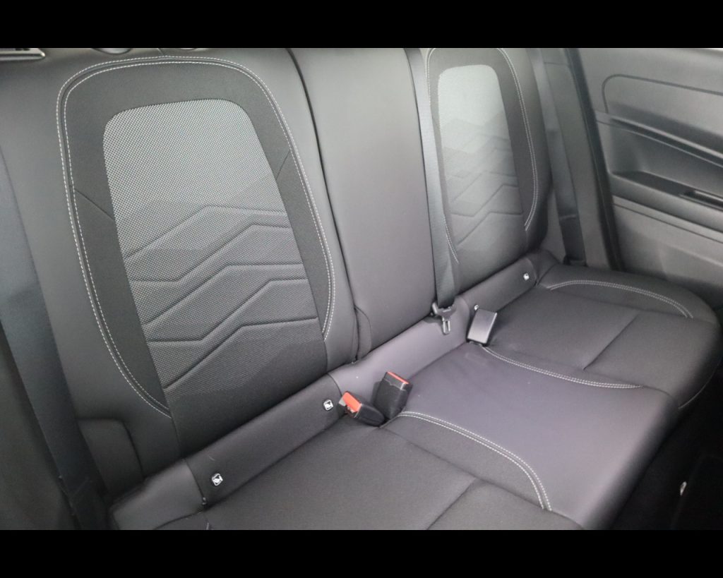 JEEP Avenger -  1.2 turbo Summit fwd 100cv - 18