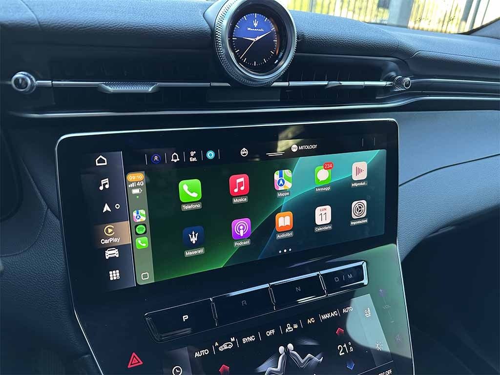 MASERATI Grecale 2.0 mhev GT 300cv VISIBILE IN SEDE IVA ESPOSTA - 24