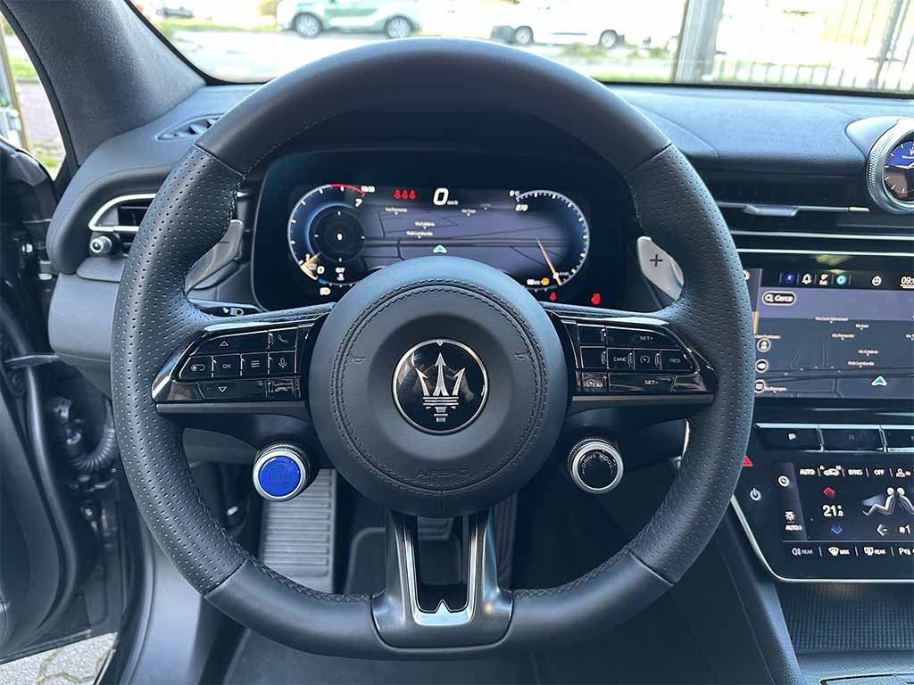 MASERATI Grecale 2.0 mhev GT 300cv VISIBILE IN SEDE IVA ESPOSTA - 15