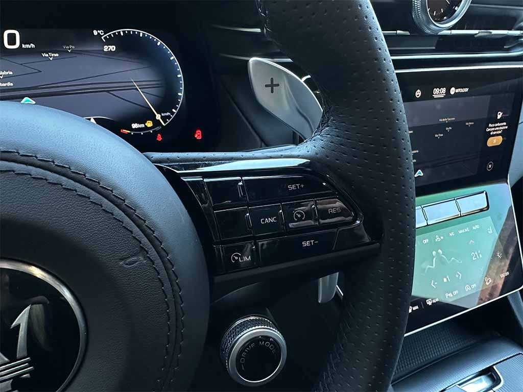 MASERATI Grecale 2.0 mhev GT 300cv VISIBILE IN SEDE IVA ESPOSTA - 18