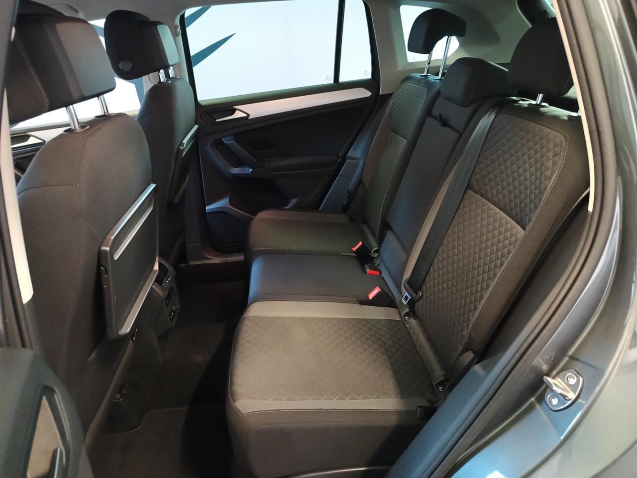 VOLKSWAGEN Tiguan 1.5 TSI Sport ACT BlueMotion Technology - 9