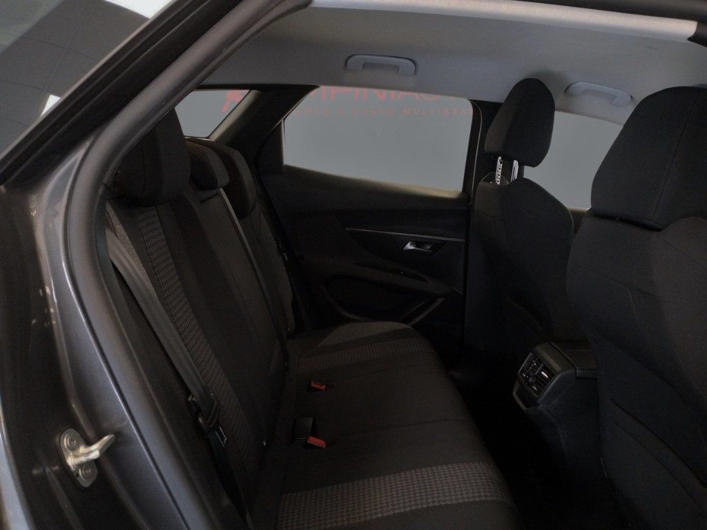 PEUGEOT 3008 BlueHDi 130 Cv Cambio Automatico Pronta Consegna - 19