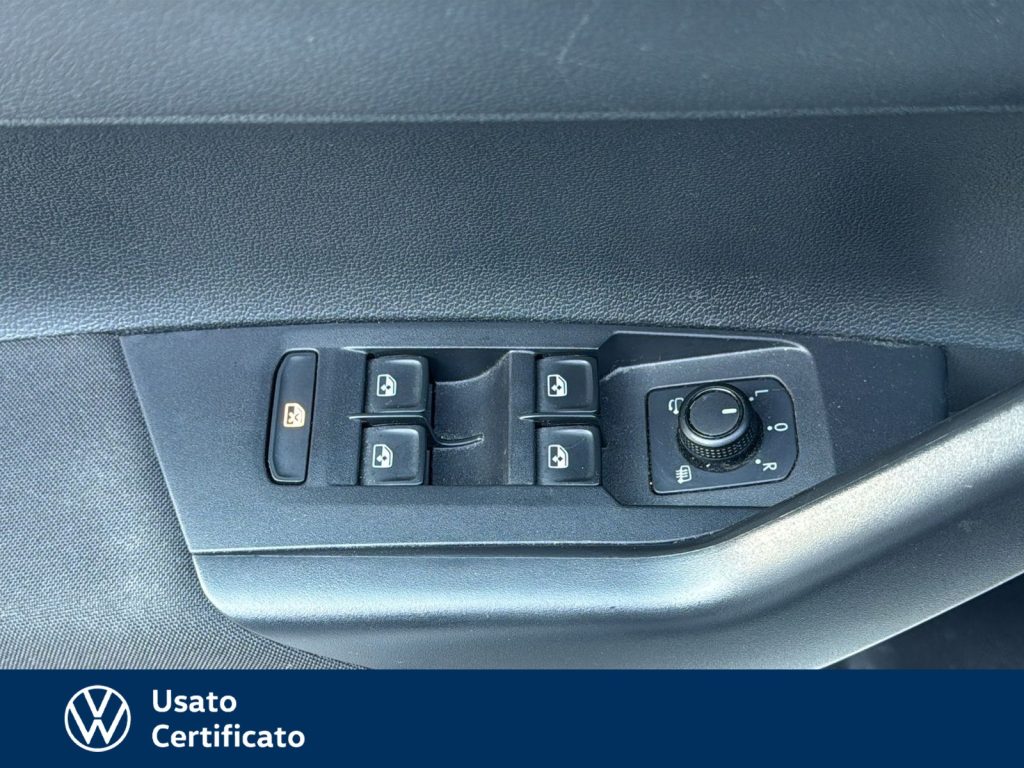 VOLKSWAGEN Polo 5p 1.0 tgi comfortline 90cv my19 - 12