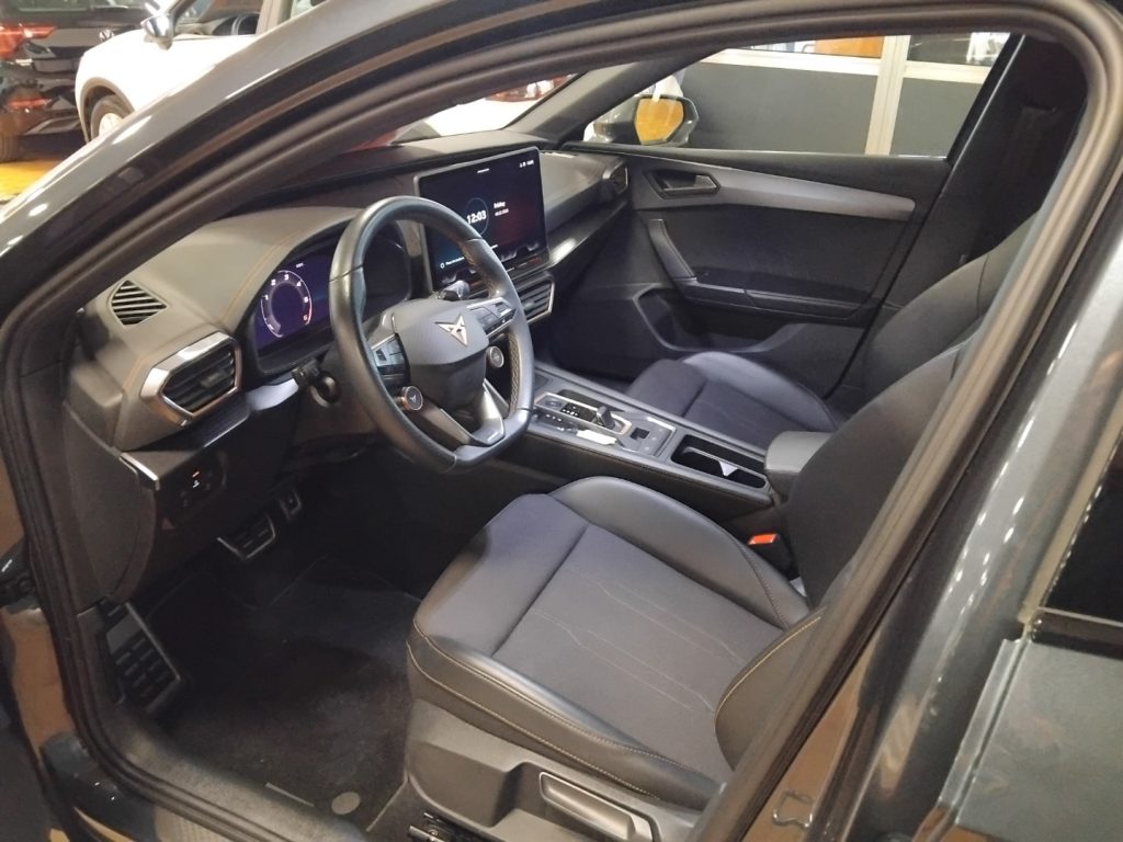 CUPRA Leon 2.0 TDI 150 CV DSG - 14