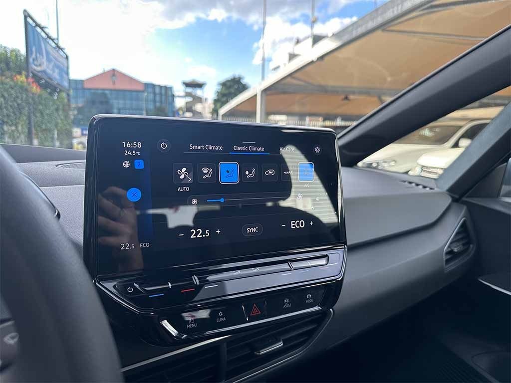 VOLKSWAGEN ID.3 45 kWh Pure Performance TELECAMERA APPLE CARPLAY - 27