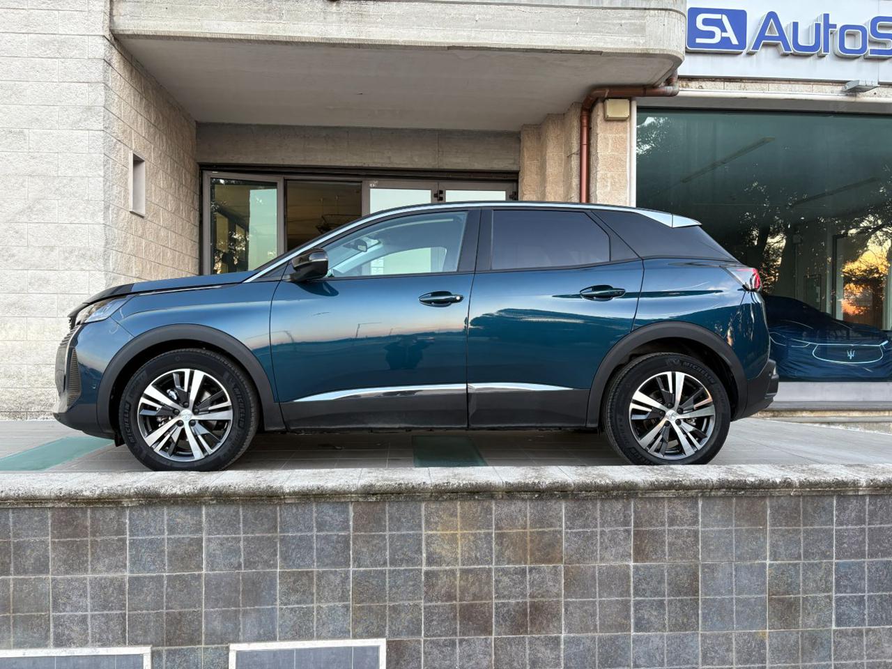 PEUGEOT 3008 1.5 BlueHDi 130 S&S Allure Pack C.AUTOMATICO - 8