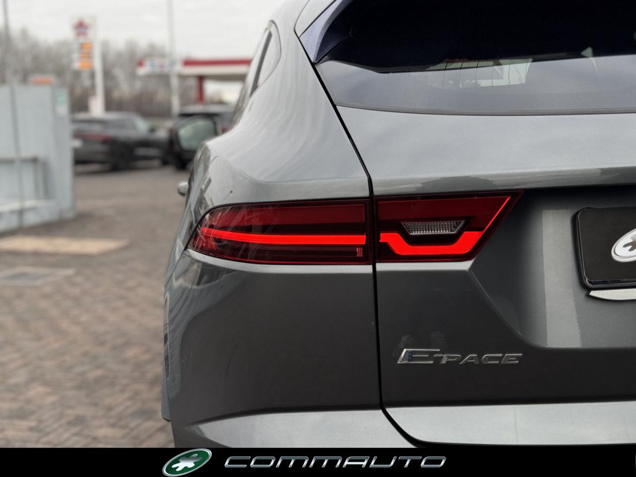 JAGUAR E-Pace 2.0D 150 CV AWD aut. R-Dynamic S - 10