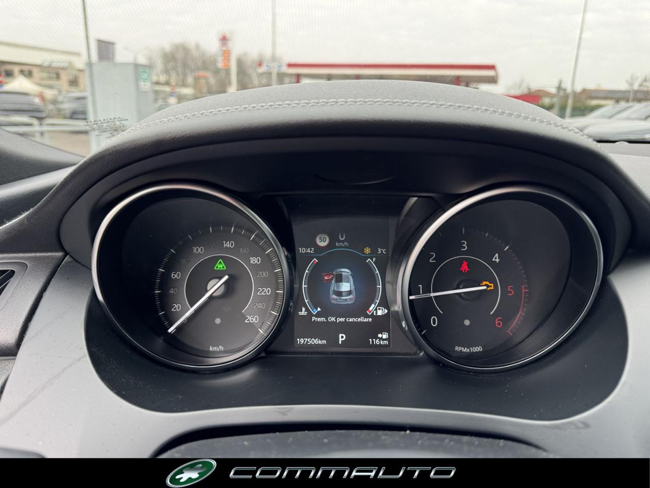 JAGUAR E-Pace 2.0D 150 CV AWD aut. R-Dynamic S - 16