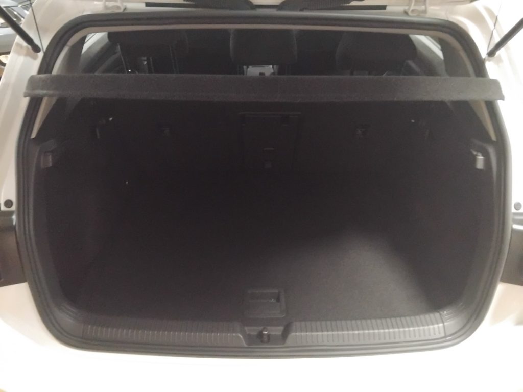 VOLKSWAGEN Golf 1.0 eTSI EVO Life MHEV - 8