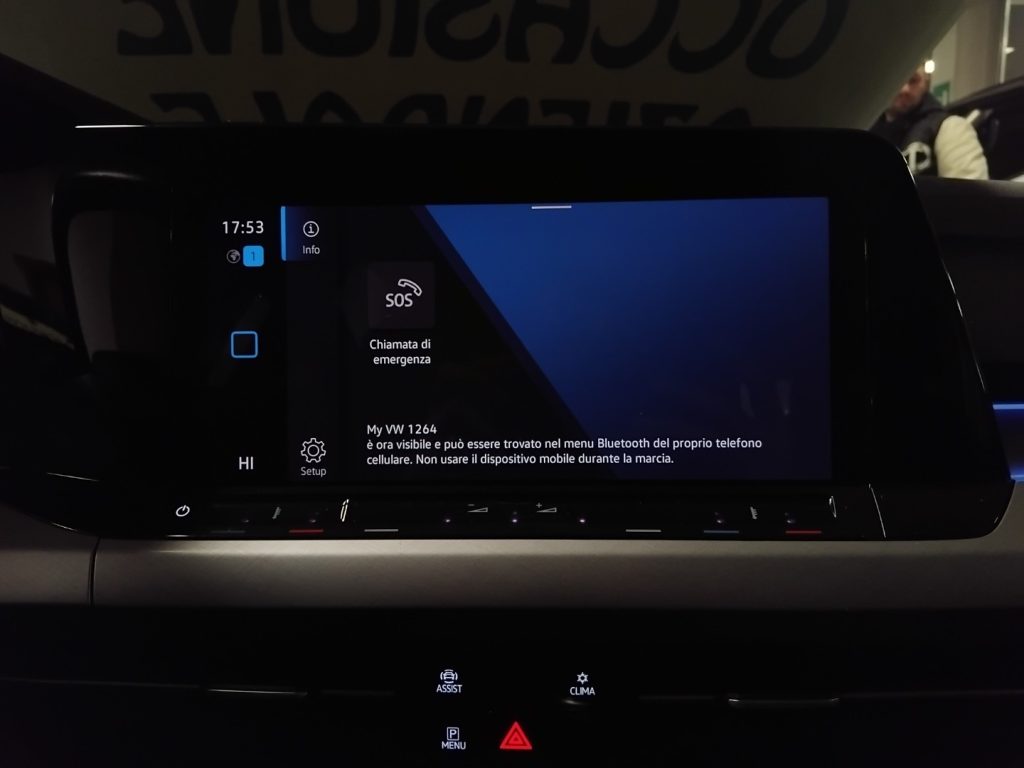 VOLKSWAGEN Golf 1.0 eTSI EVO Life MHEV - 22