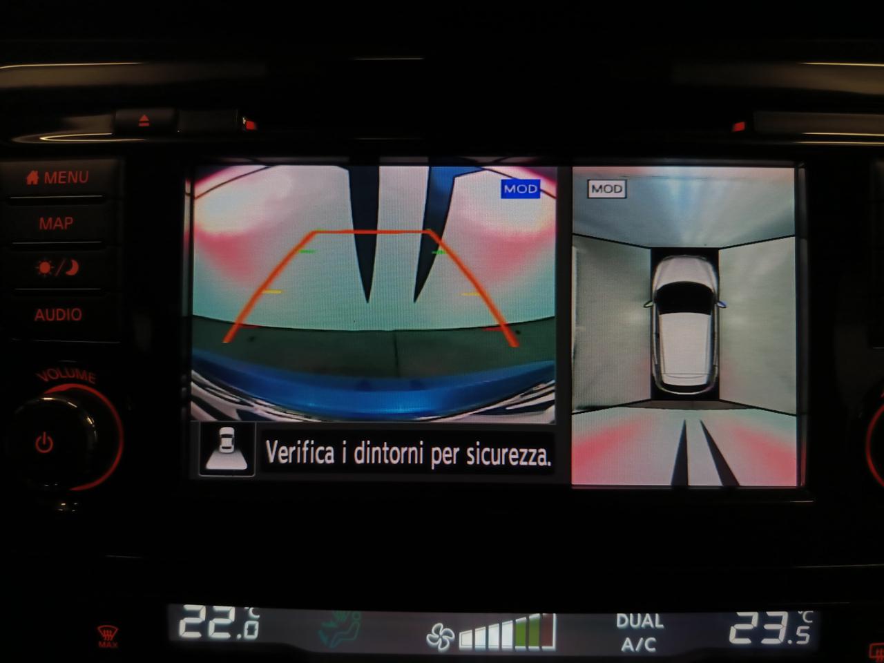 NISSAN Qashqai 1.3 DIG-T 140 CV Tekna 10 ANNI GARANTITA - 16