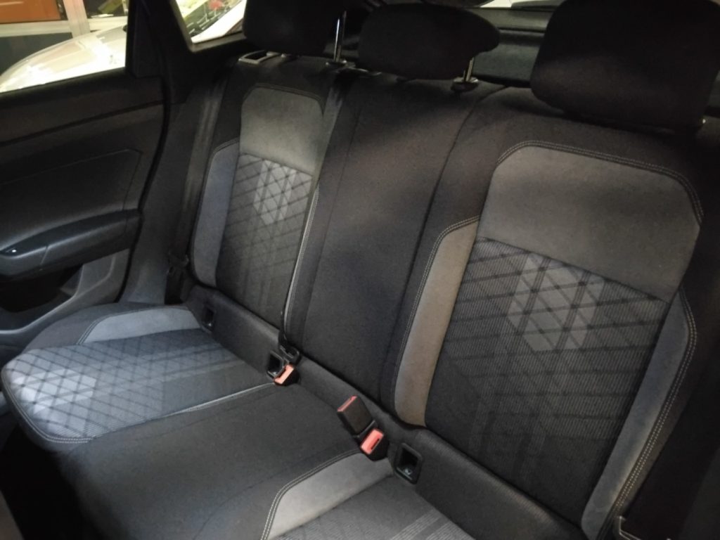 VOLKSWAGEN Taigo 1.0 TSI 115 CV R-LINE TETTO VIDEO - 10