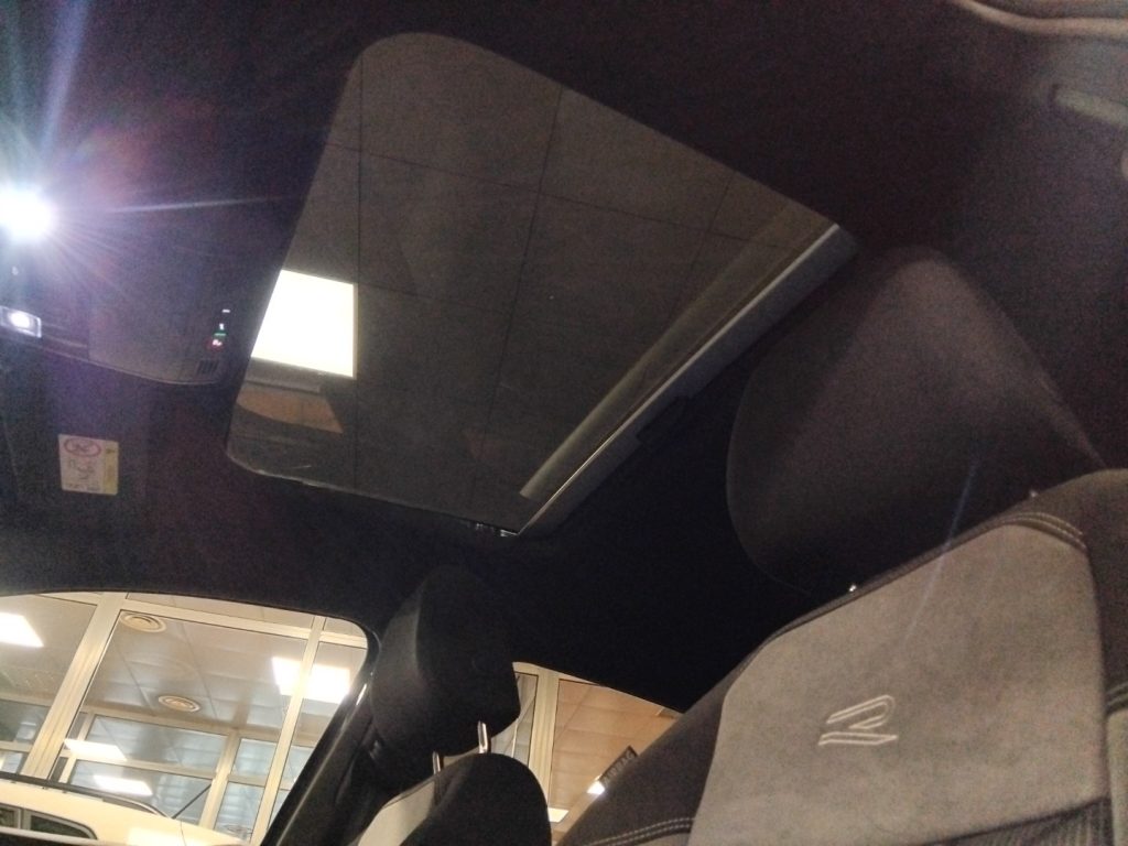 VOLKSWAGEN Taigo 1.0 TSI 115 CV R-LINE TETTO VIDEO - 18