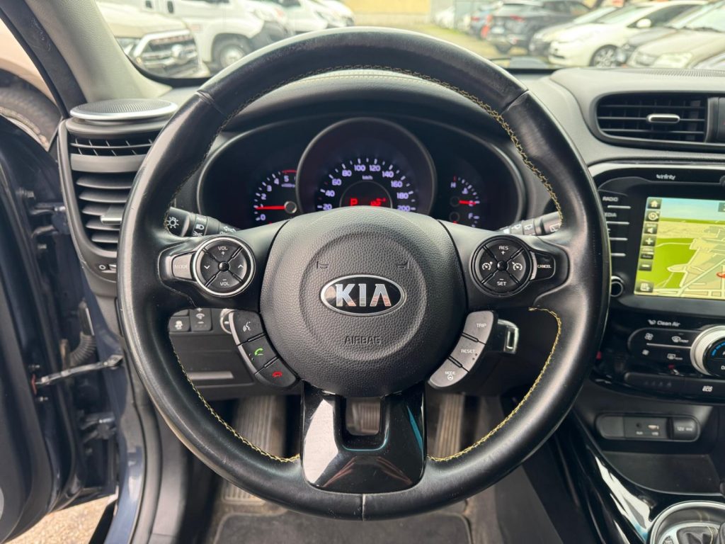 KIA Soul 1.6 CRDi You® Soul - 7