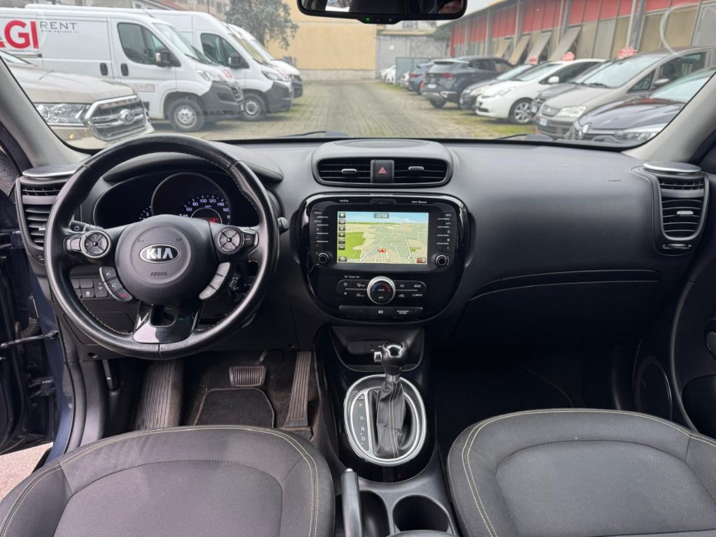 KIA Soul 1.6 CRDi You® Soul - 8