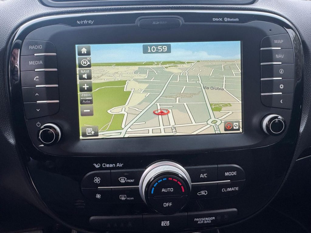 KIA Soul 1.6 CRDi You® Soul - 9