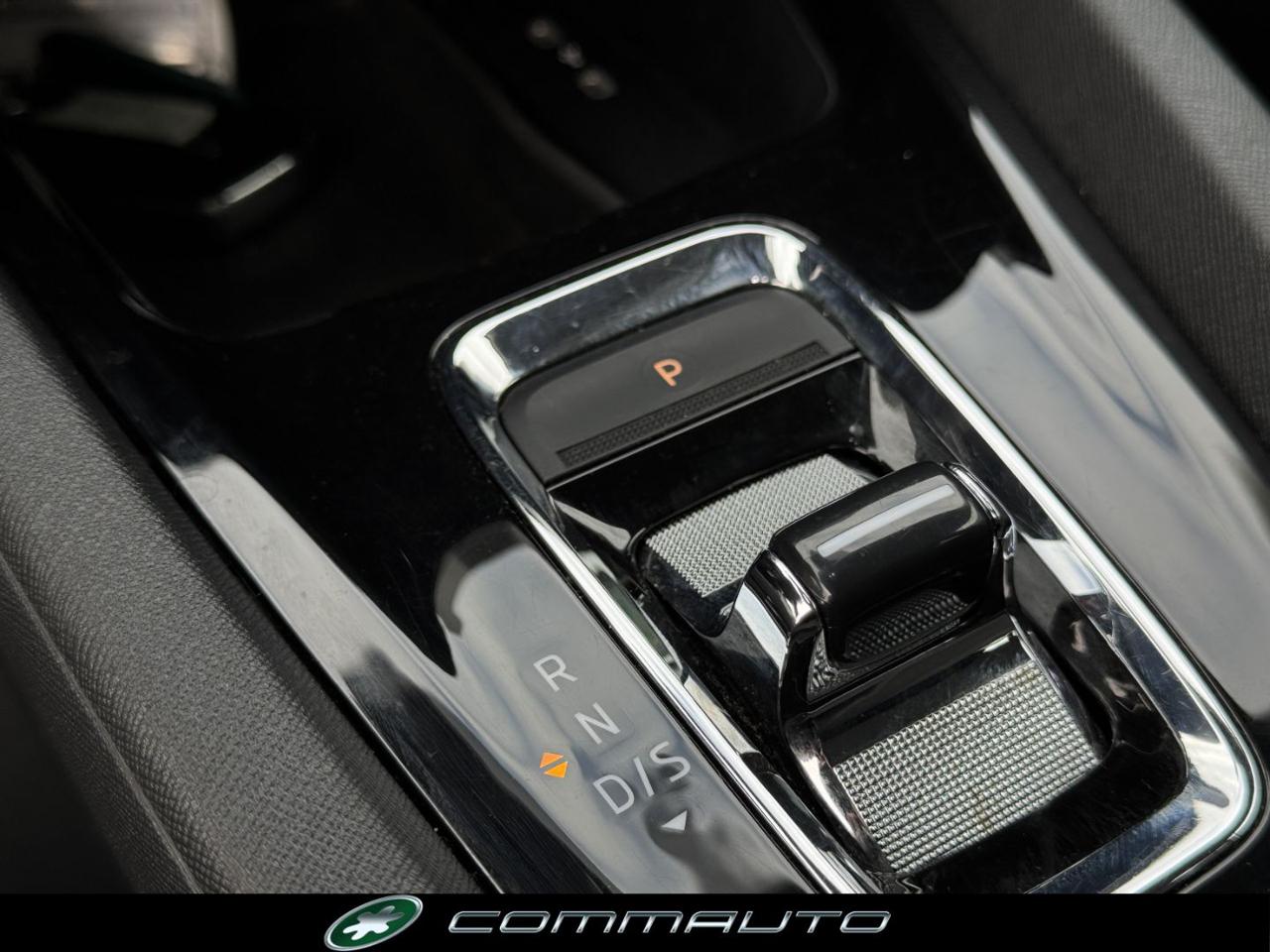 SKODA Octavia 2.0 TDI EVO SCR 150 CV Wagon Executive - 16