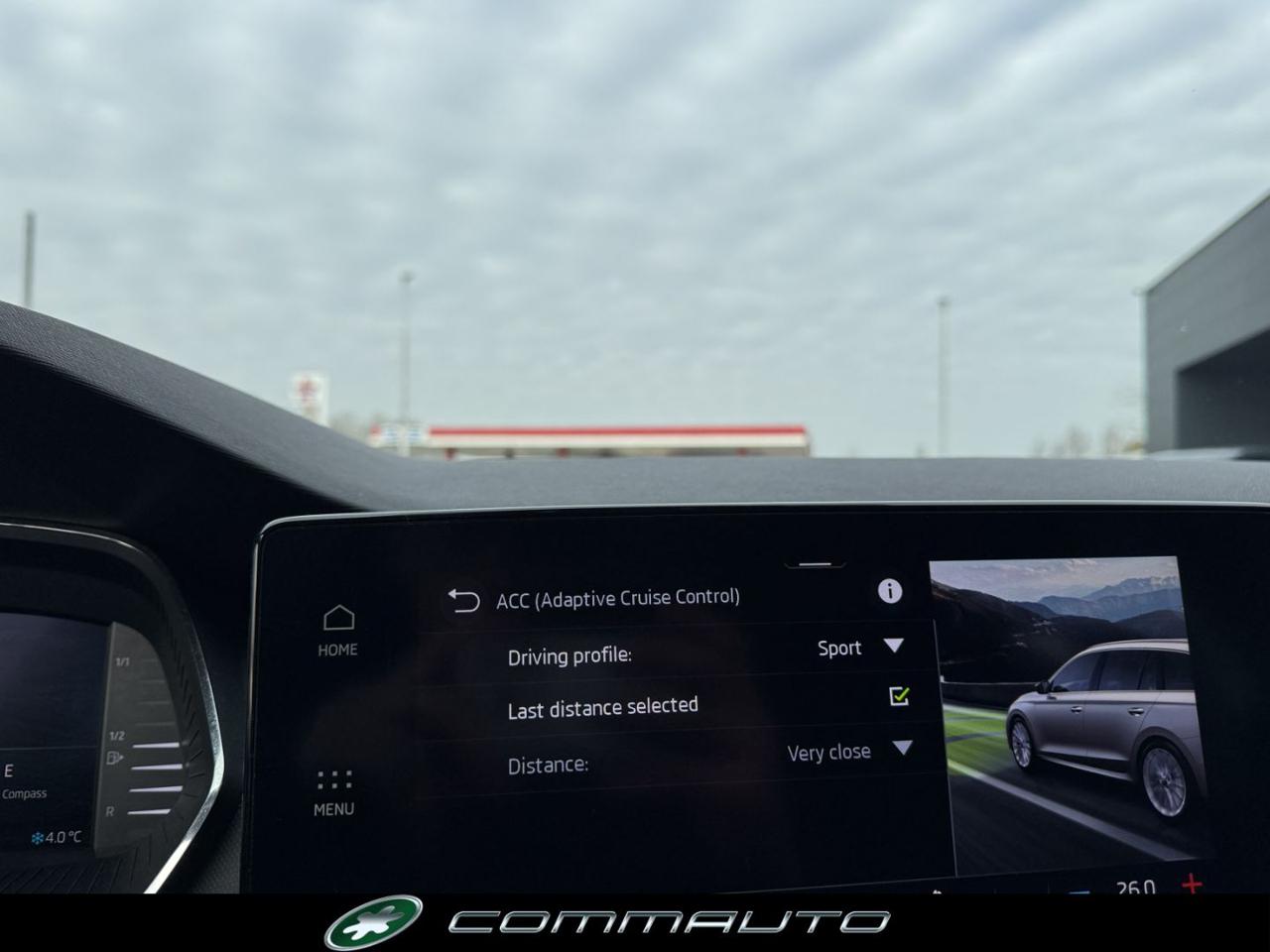 SKODA Octavia 2.0 TDI EVO SCR 150 CV Wagon Executive - 27