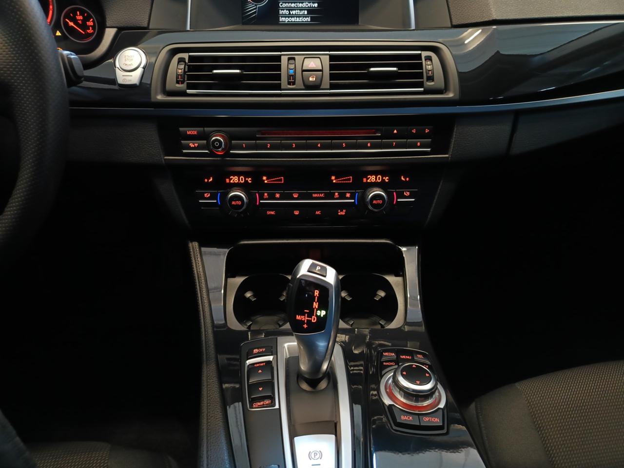 BMW 520 d xDrive Touring Msport - 13