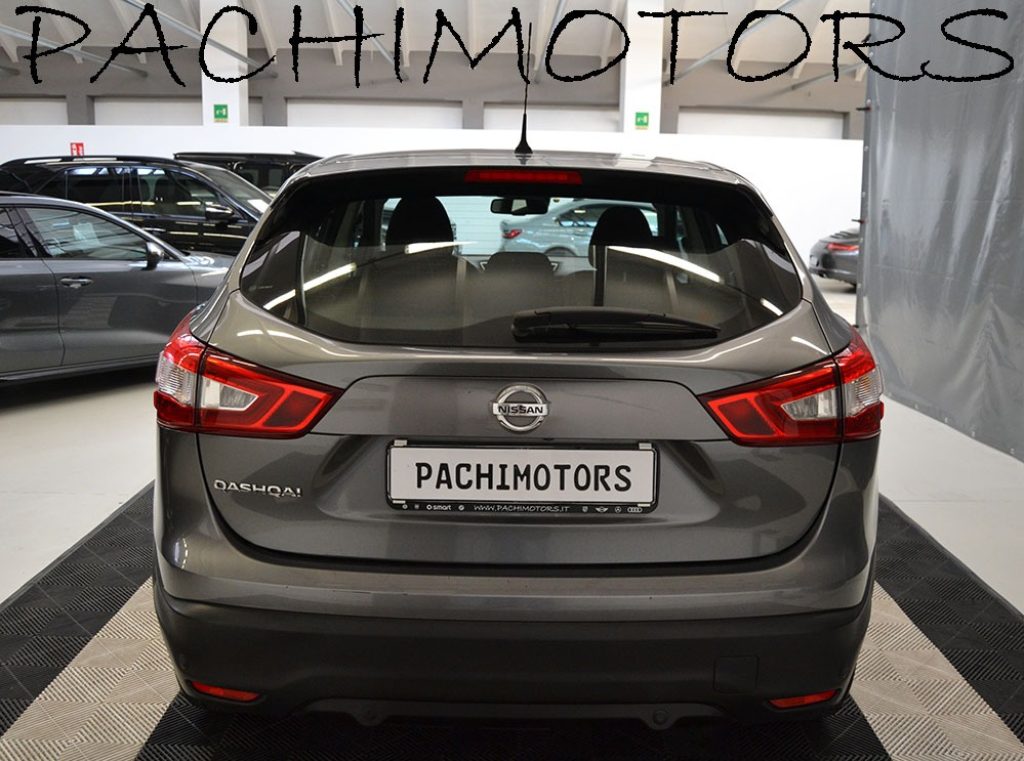 NISSAN Qashqai 1.2 DIG-T Tekna Navigatore Ok Neopatentati - 17