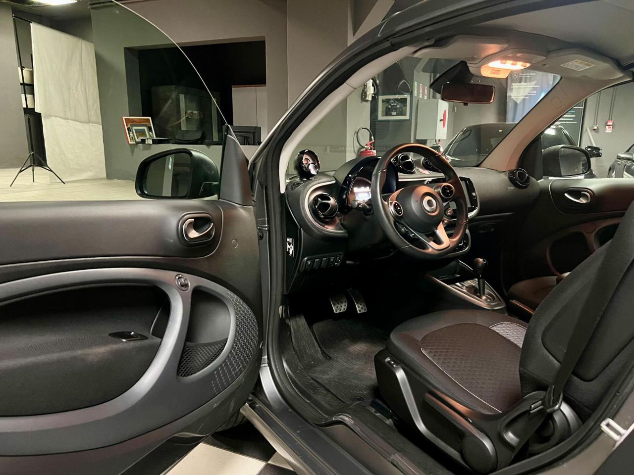 SMART ForTwo EQ CABRIO - 6