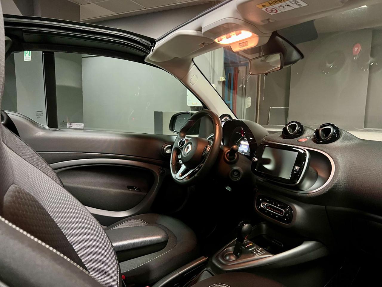 SMART ForTwo EQ CABRIO - 19