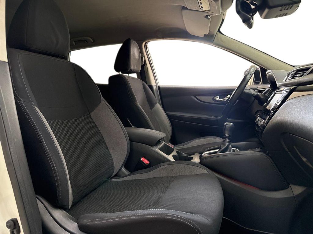 NISSAN Qashqai 1.5 dCi Business - 10