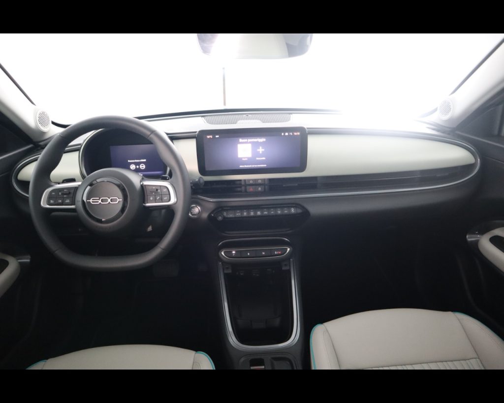 FIAT 600 1.2 hybrid La Prima 110cv auto - 15