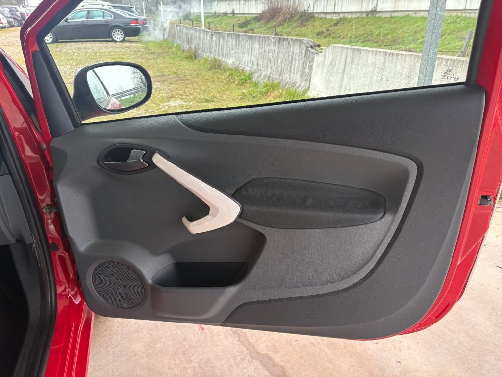 FORD Ka+ 1.2 EURO 6 Titanium OK NEOPATENTATI PRONTA CONS - 9