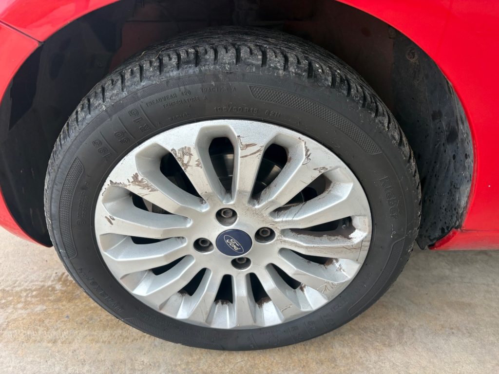 FORD Ka+ 1.2 EURO 6 Titanium OK NEOPATENTATI PRONTA CONS - 36