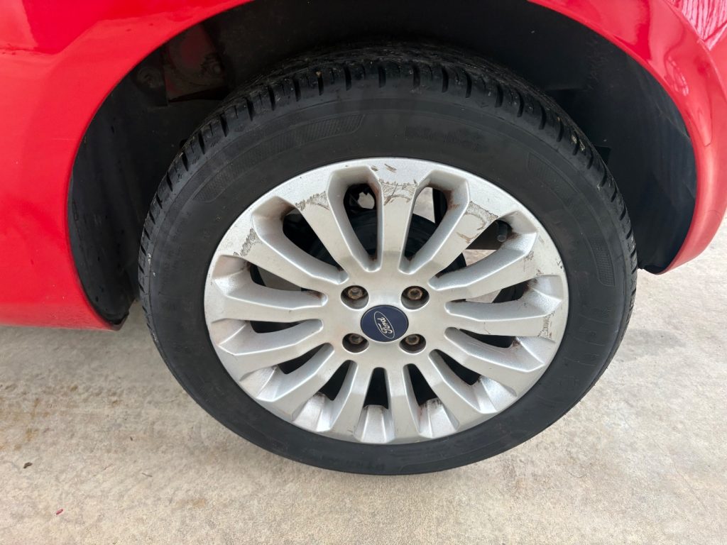 FORD Ka+ 1.2 EURO 6 Titanium OK NEOPATENTATI PRONTA CONS - 37