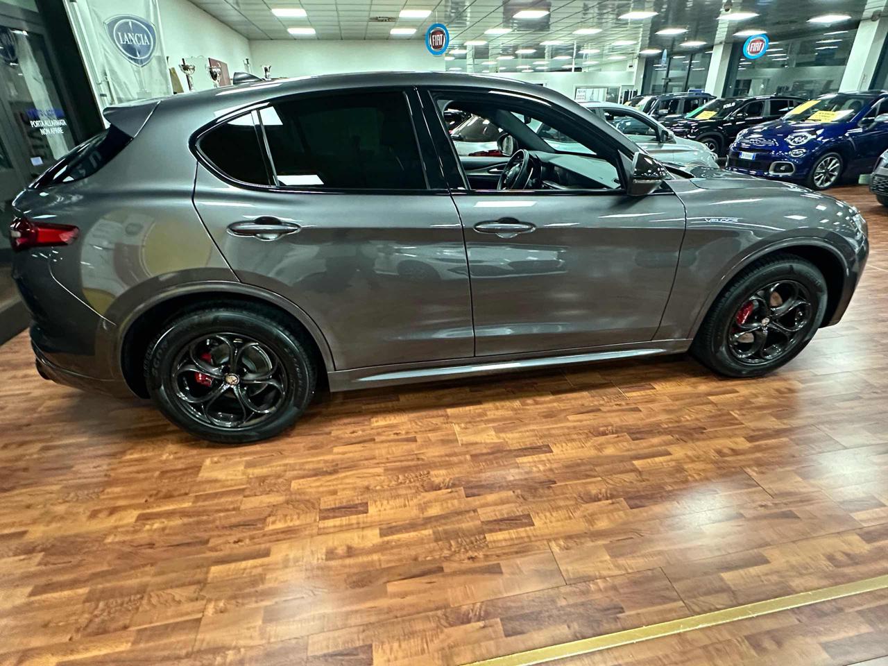 ALFA ROMEO Stelvio 2.2 Turbodiesel 210 CV AT8 Q4 Veloce - 6