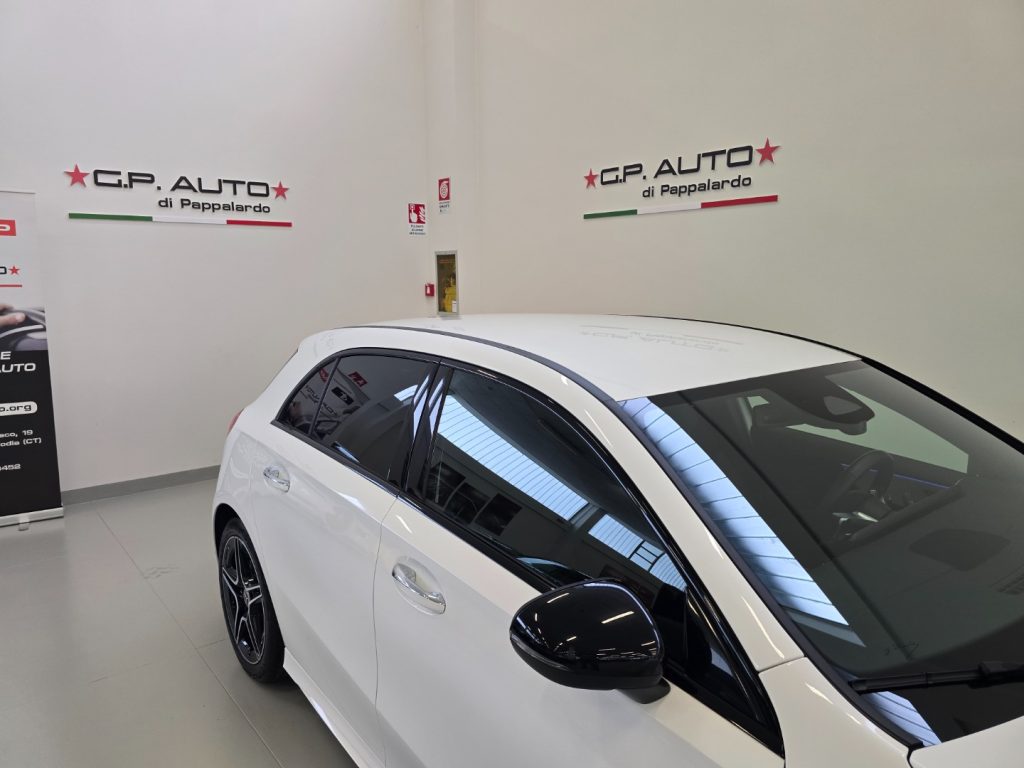 MERCEDES-BENZ A 200 d AMG Line Advanced Plus - 29