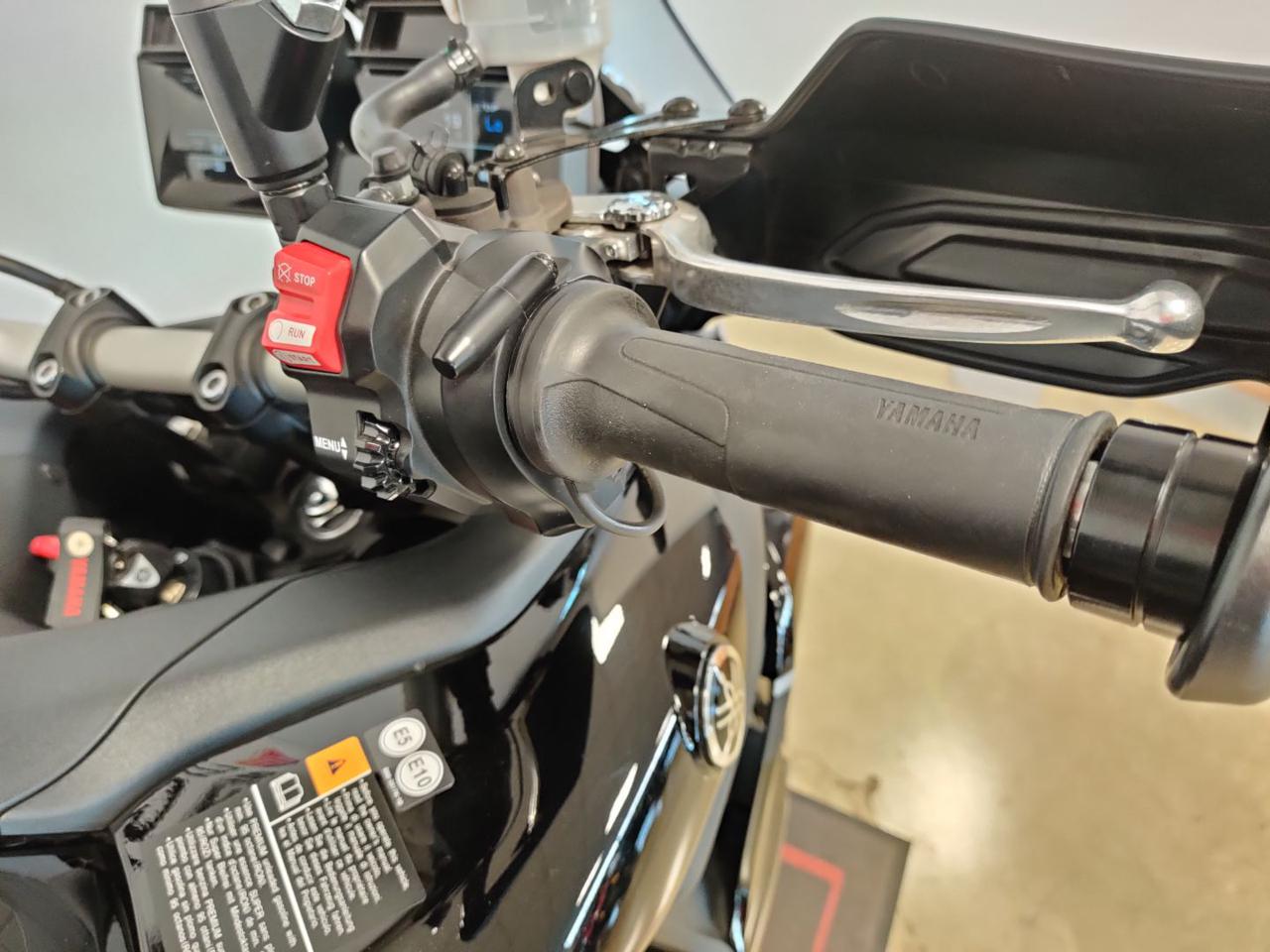 YAMAHA Tracer 09 BLACK - 11