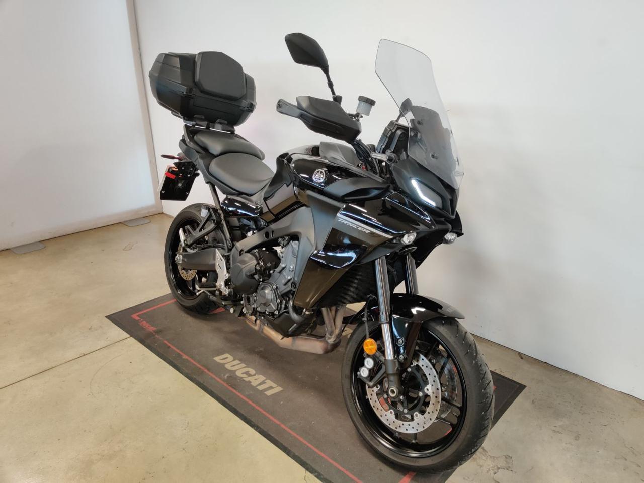 YAMAHA Tracer 09 BLACK - 2