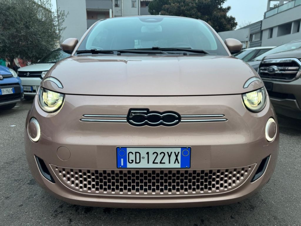 FIAT 500e Berlina 42 kWh Icon - 3