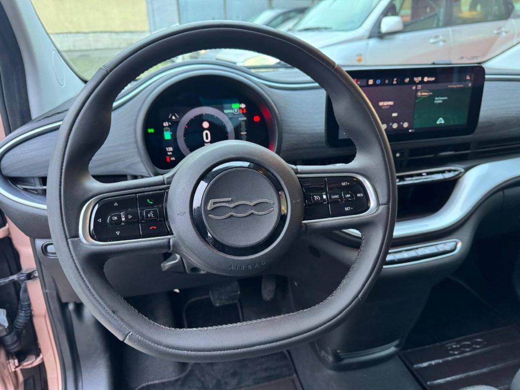 FIAT 500e Berlina 42 kWh Icon - 8