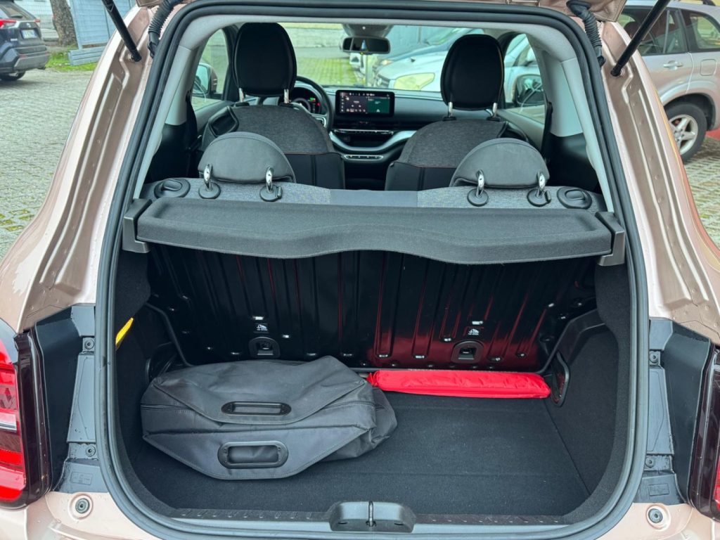 FIAT 500e Berlina 42 kWh Icon - 18