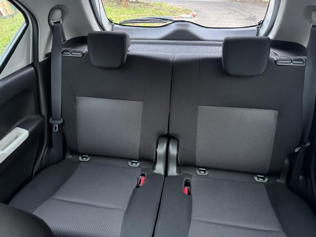 SUZUKI Ignis 1.2 Dualjet Top - 17